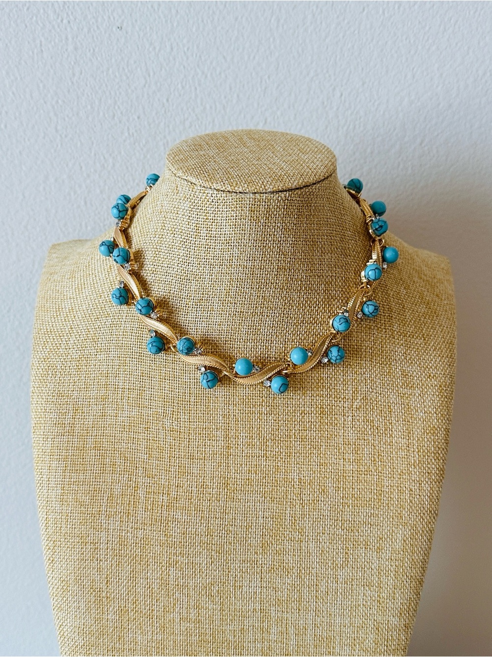Fashion Jewelry Gold-Tone Necklace with Turquoise Beads